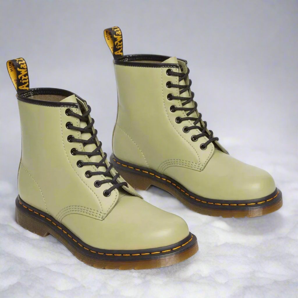 Marten | Bota Elegante con Cordones